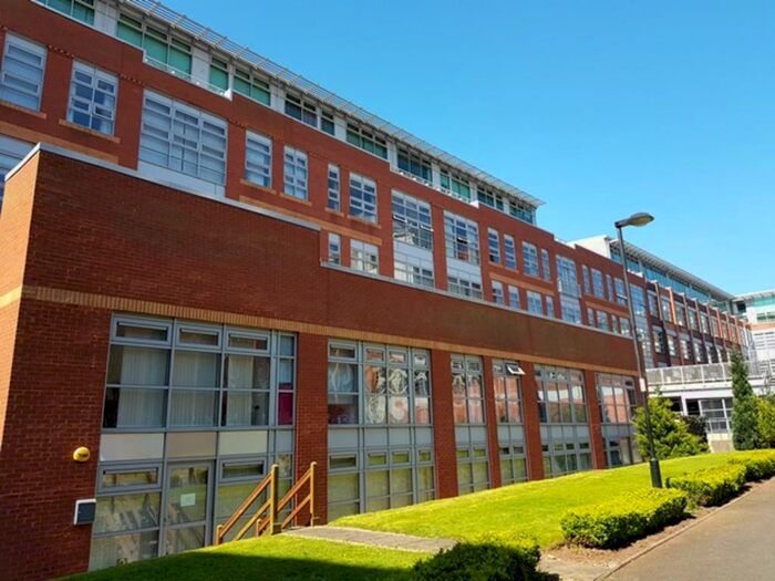 1 Bedroom Apartment To Rent In Platinum Apartments, Branston Street, B18