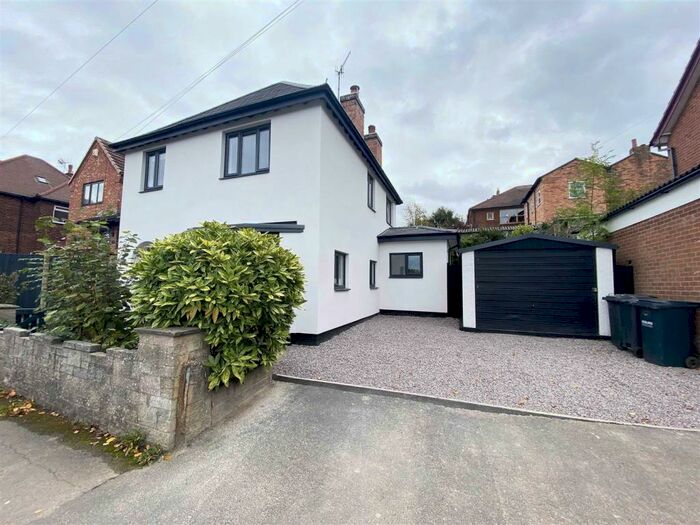 3 Bedroom Detached House To Rent In Coronation Road, Mapperley, Nottingham, NG3