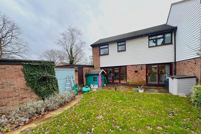 4 Bedroom End Of Terrace House For Sale In Cypress Grove, Ash Vale, Surrey, GU12