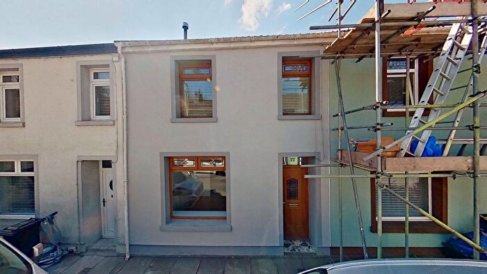 2 Bedroom Terraced House For Sale In Oakland Street, Bedlinog, Treharris, Mid Glamorgan, CF46