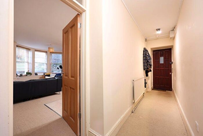 1 Bedroom Apartment For Sale In Apsley Road | Clifton, BS8
