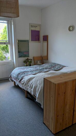 Studio To Rent In Adamson Road, London, NW3