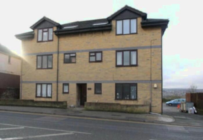 1 Bedroom Flat To Rent In Troudau House, Chatham Hill, Chatam, ME5