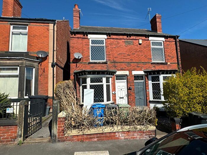 2 Bedroom Semi Detached House To Rent In Gloucester Road, Chesterfield, S41