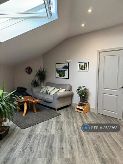 1 Bedroom Flat To Rent In Cube House, Stoke Mandeville, Aylesbury, HP22