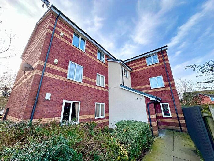2 Bedroom Apartment For Sale In Angora Drive, Salford, M3