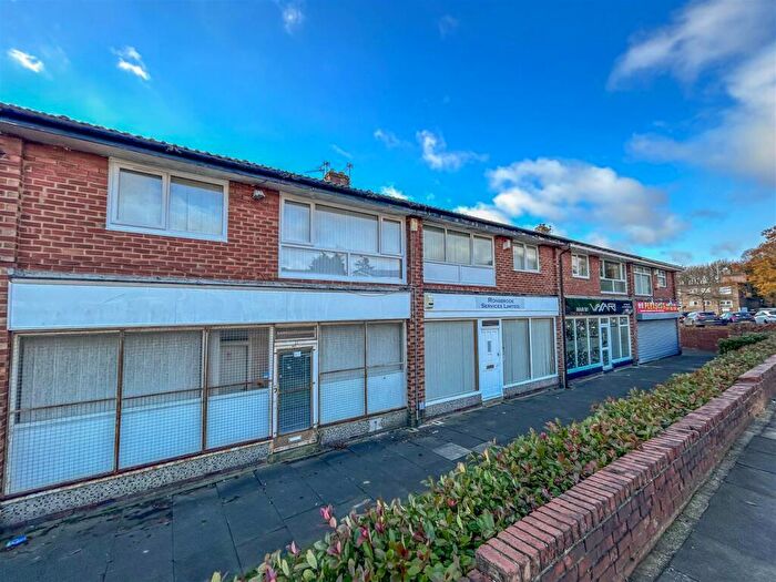 2 Bedroom Flat To Rent In Belsay Gardens, Newcastle Upon Tyne, NE3