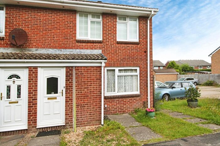 1 Bedroom Maisonette For Sale In Newbridge, Netley Abbey, Southampton, SO31