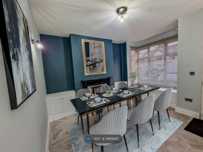 3 Bedroom Terraced House To Rent In Mere Green Road, Sutton Coldfield, B75