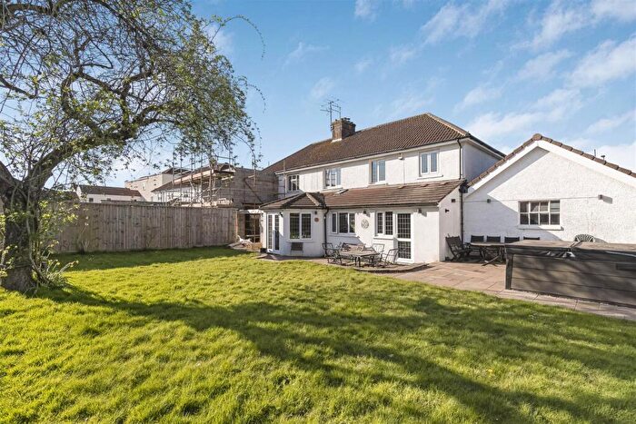 3 Bedroom Semi-Detached House For Sale In Bath Road, Keynsham, BS31