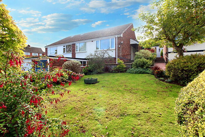 2 Bedroom Semi-Detached Bungalow For Sale In Mount Nod Way, Coventry, CV5