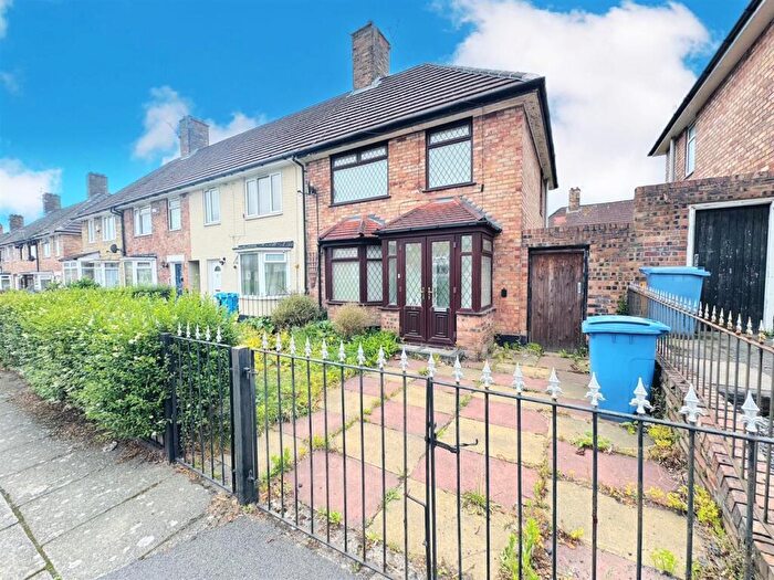 3 Bedroom Semi-Detached House For Sale In Goldfinch Farm Road, Speke, Liverpool, L24