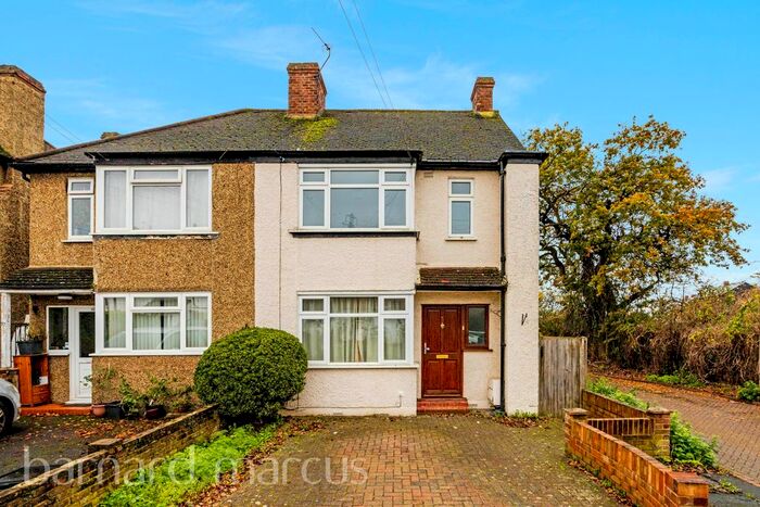 3 Bedroom Property To Rent In Boscombe Road, Worcester Park, KT4