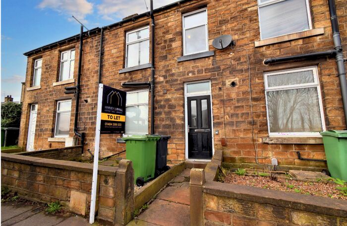 2 Bedroom Terraced House To Rent In Leeds Road, Huddersfield, West Yorkshire, HD2