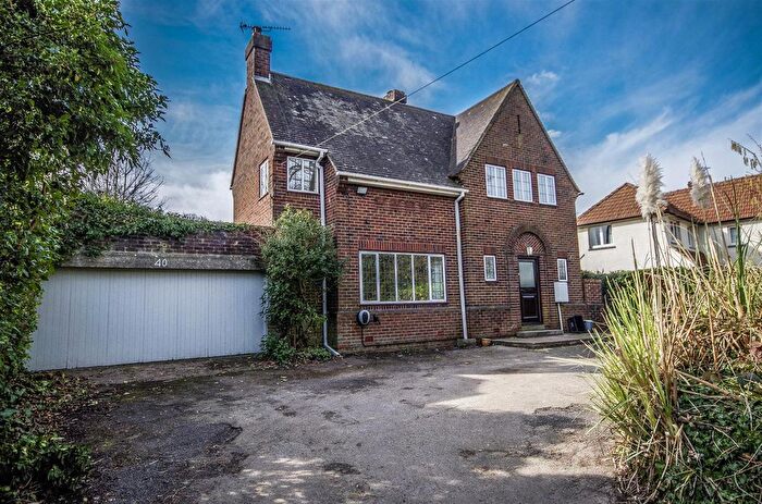 2 Bedroom Detached House To Rent In Kingshill Road, Dursley, GL11