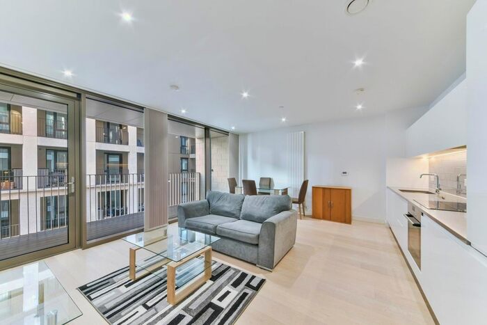 2 Bedroom Flat To Rent In Windlass House, Royal Wharf, London, E16