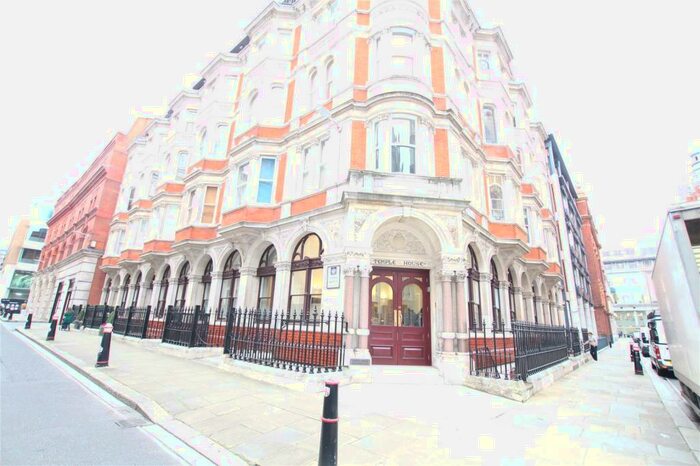 Apartment To Rent In Temple House, Temple, London, EC4Y