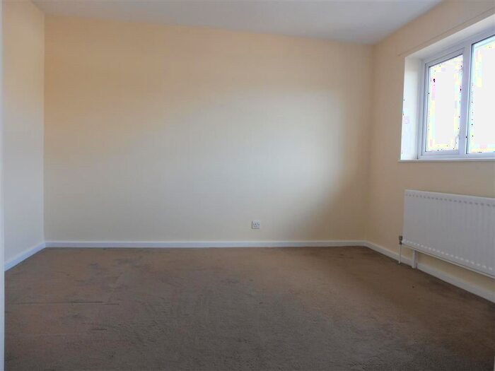 4 Bedroom Property To Rent In Newenden Close, Ashford, TN23