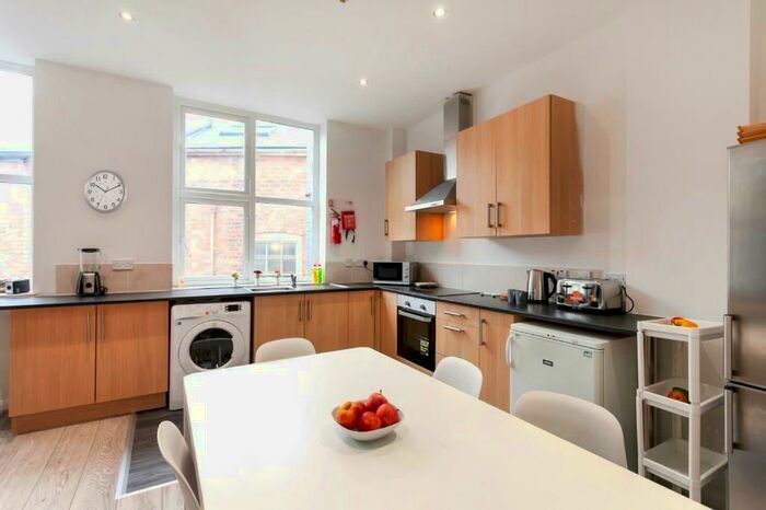 5 Bedroom Apartment To Rent In Flat E Wellington Street, Leicester, LE1
