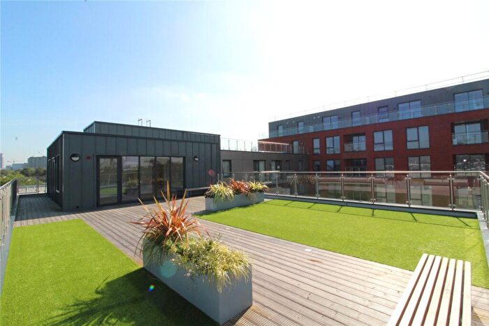 2 Bedroom Flat To Rent In Adelphi Wharf B, Adelphi Street, Salford, Greater Manchester, M3
