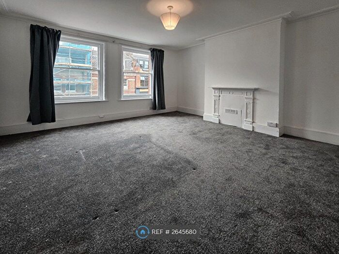 1 Bedroom Flat To Rent In Great Titchfield Street, Fitzrovia, W1W