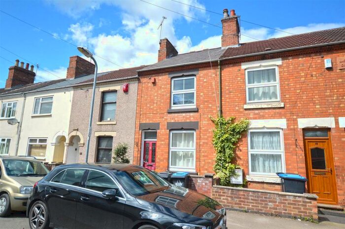 2 Bedroom Terraced House To Rent In Hunter Street, Rugby, CV21