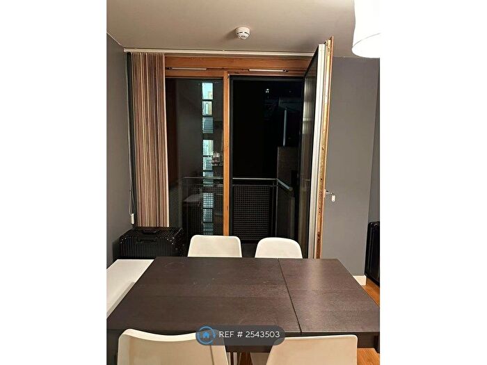 2 Bedroom Flat To Rent In Little John Street, Manchester, M3