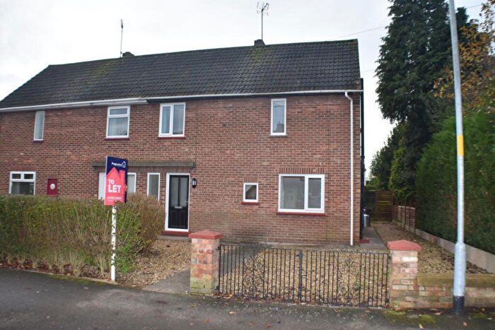 3 Bedroom Semi-Detached House To Rent In Chestnut Avenue, Spalding, Lincs, PE11