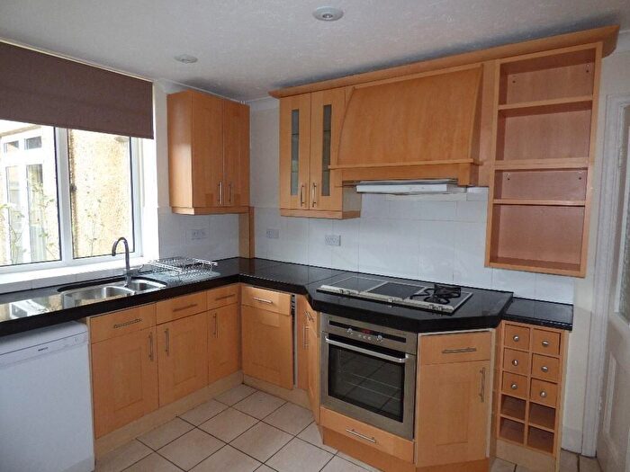 4 Bedroom Semi-Detached House To Rent In Ravine Road, Canford Cliffs, Poole, BH13