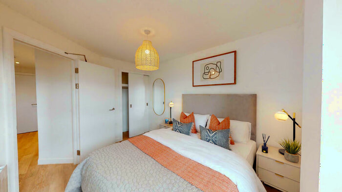 2 Bedroom Apartment To Rent In Minerva Square, Glasgow, G3