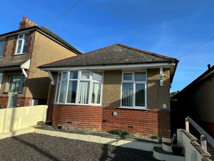 2 Bedroom Detached Bungalow To Rent In Queen Mary Road, Salisbury, SP2