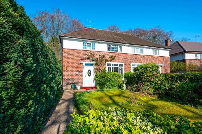 4 Bedroom Semi Detached House For Sale In Albert Drive, Woking, GU21