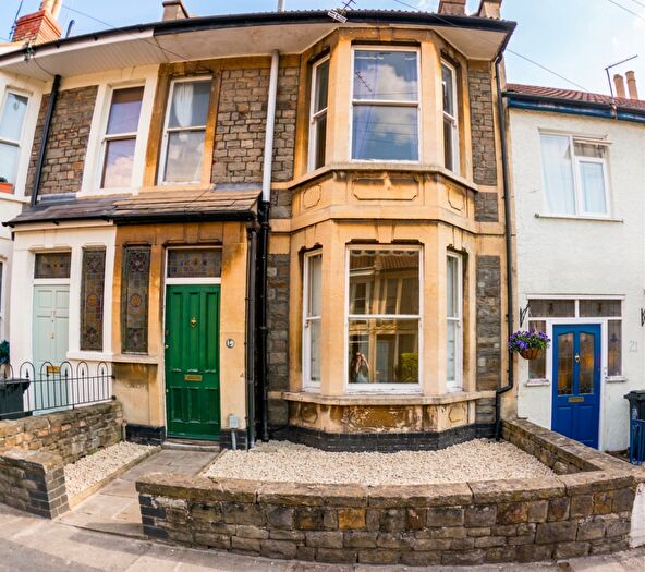 5 Bedroom House To Rent In Rudthorpe Road - Bed Ex Bills, Horfield, South West, BS7