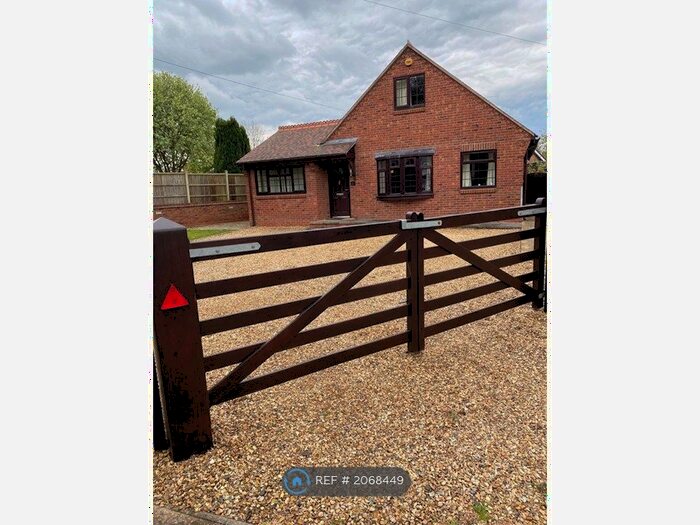 3 Bedroom Detached House To Rent In Coventry Road, Brinklow, CV23