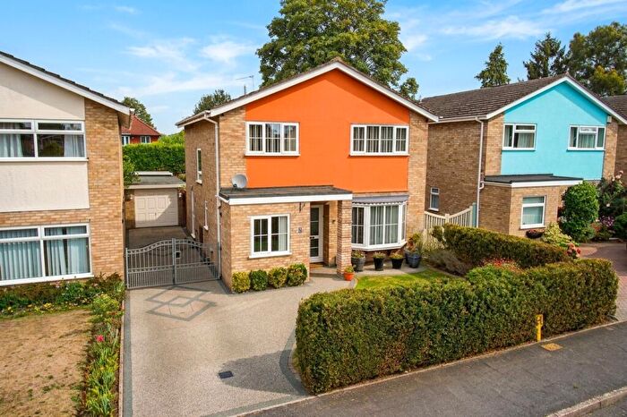 4 Bedroom Detached House For Sale In Jasmine Close, Norwich, NR4