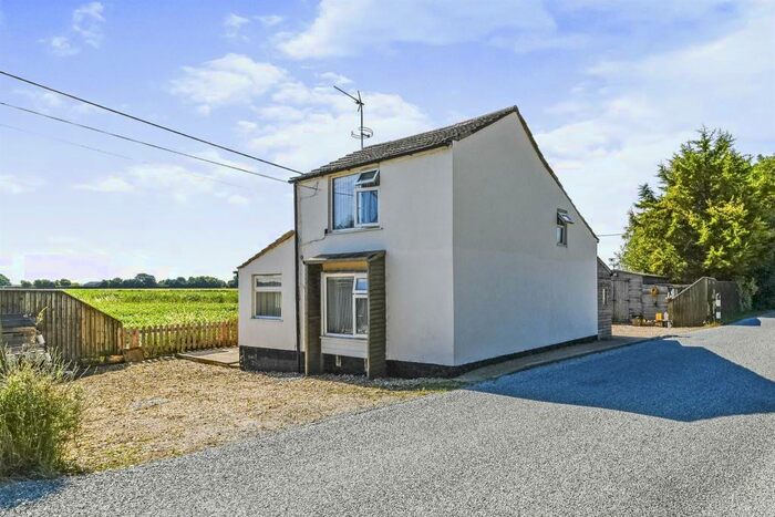 2 Bedroom Character Property For Sale In Beck Bank, Gosberton Clough, Spalding, PE11