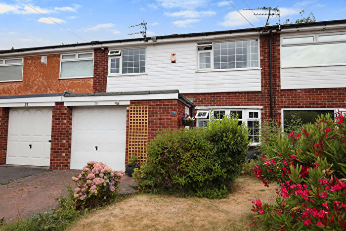 3 Bedroom Town House For Sale In Royon Drive, Cheadle Heath, SK3