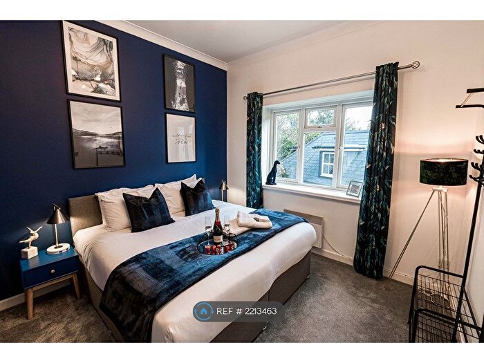 2 Bedroom Flat To Rent In Lorne Park Road, Bournemouth, BH1