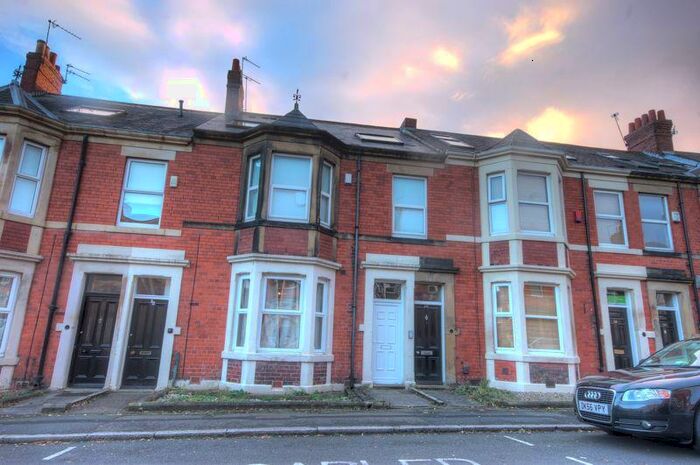 2 Bedroom Flat To Rent In Mayfair Road, Newcastle Upon Tyne, NE2