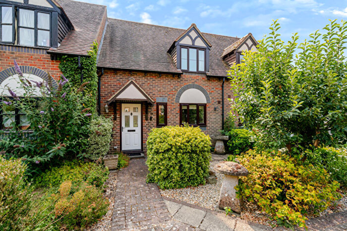2 Bedroom House For Sale In St Michaels Close, Lambourn, Hungerford, West Berkshire, RG17