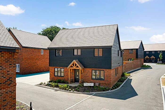 4 Bedroom Detached House For Sale In Coningsby Road, Hawkinge, Kent, CT18