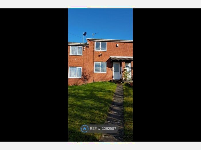 2 Bedroom Terraced House To Rent In Mickleborough Avenue, Notts, NG3