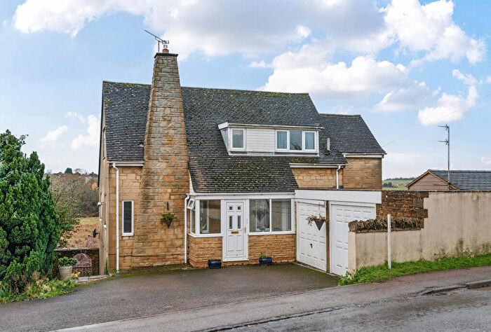 4 Bedroom Detached House For Sale In Crawley Road, Witney, Oxfordshire, OX28