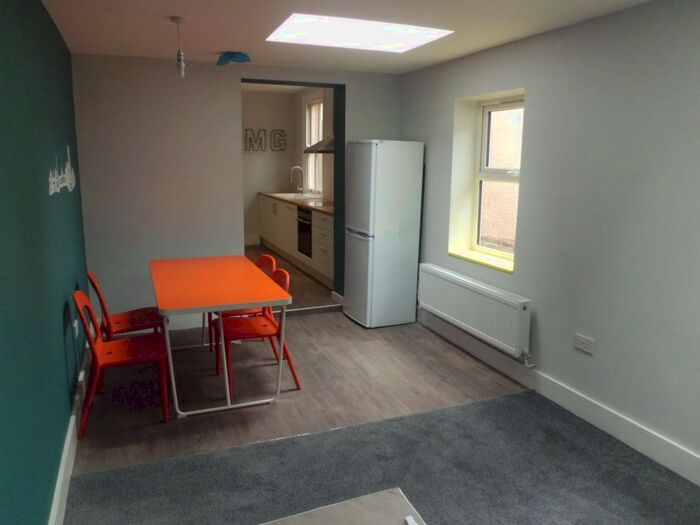 4 Bedroom Property To Rent In Rookery Road, Selly Oak, Birmingham, B29