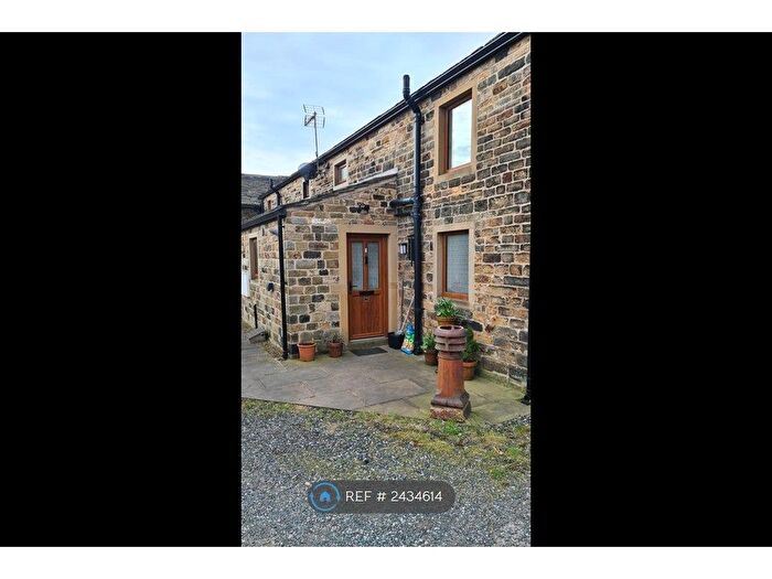 2 Bedroom Semi-Detached House To Rent In Heaton Hall Farm, Huddersfield, HD5