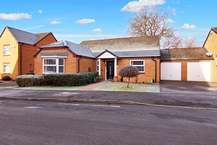 3 Bedroom Detached Bungalow For Sale In Lyons Drive, Coventry, CV5