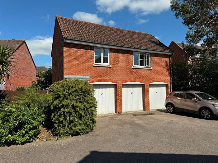 1 Bedroom Flat To Rent In Topaz Drive, Sittingbourne, ME10