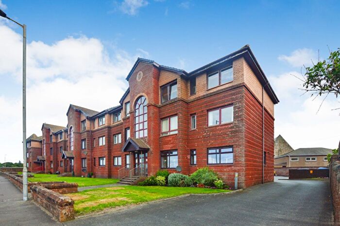 2 Bedroom Flat For Sale In Montgomerie Crescent, Saltcoats, KA21