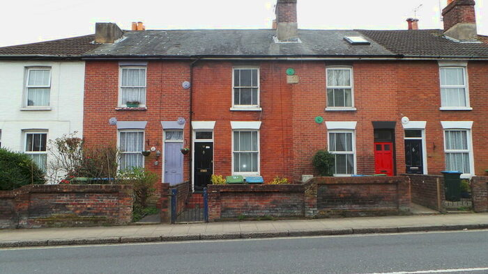 2 Bedroom Terraced House To Rent In Wickham Road, Fareham, PO16