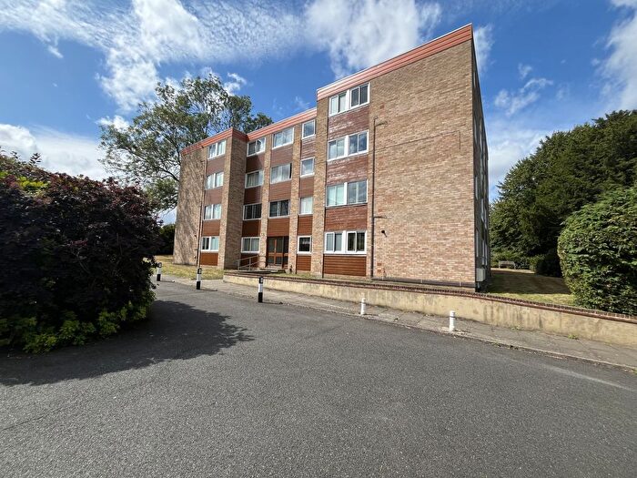 1 Bedroom Flat To Rent In Westpoint, Shortlands Grove, Bromley, BR2